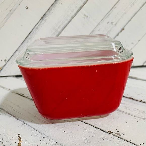 Pyrex Kitchen Vintage Pyrex Refrigerator Dish Red With Lid 5 Poshmark